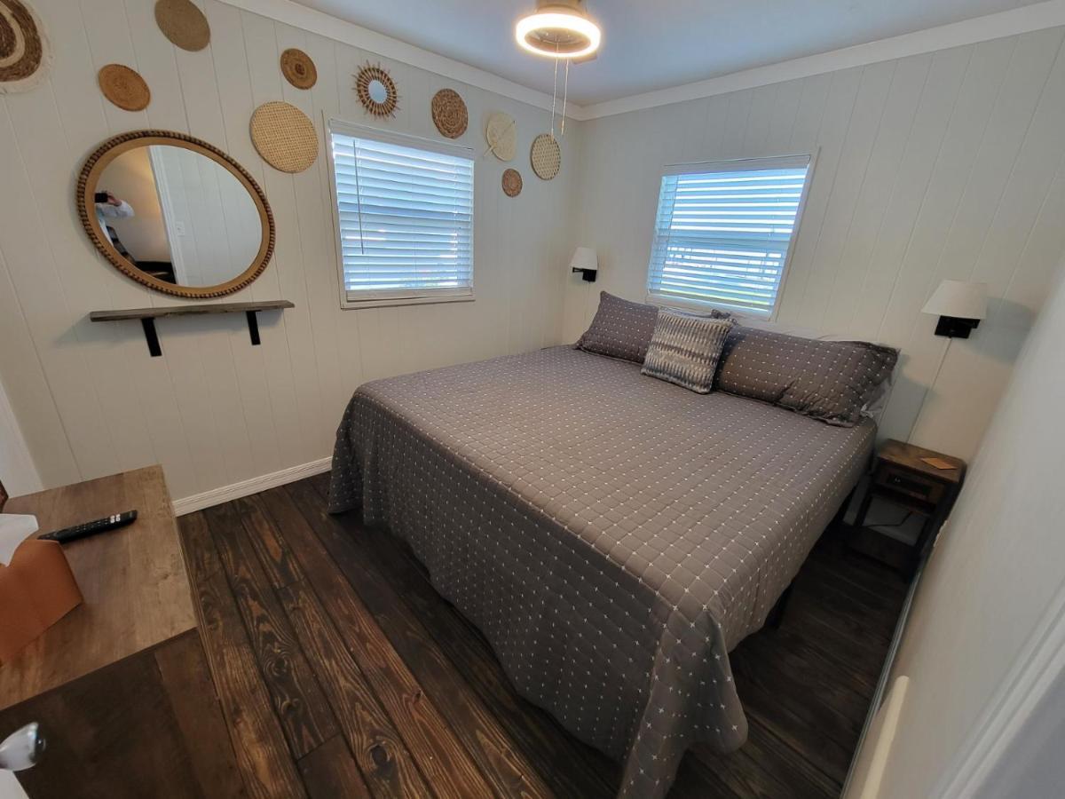 Camp St. Cabanas Unit 3 On Lake Dora 타바레스 외부 사진